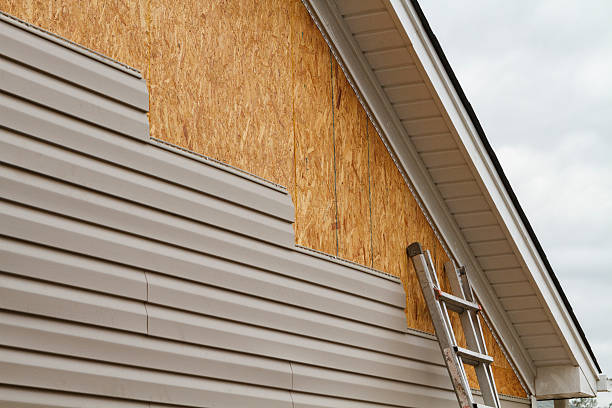 24/7 Emergency Storm Damage Siding Repair experts in Washington Crossing, PA